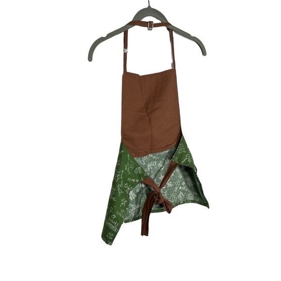 Green Chalk board print unisex Kids  apron, cooking art.  OS - Picture 2 of 7